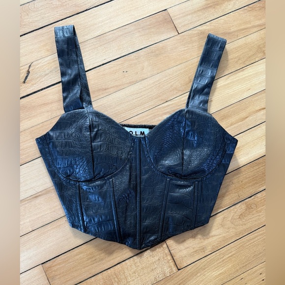 O.L.M. Black faux leather corset style crop top - Picture 1 of 6